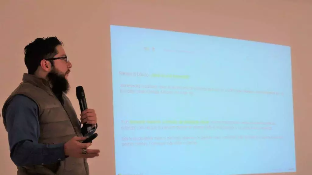 Brandon Díaz se encargó de aterrizar los elementos básicos para una estrategia SEO