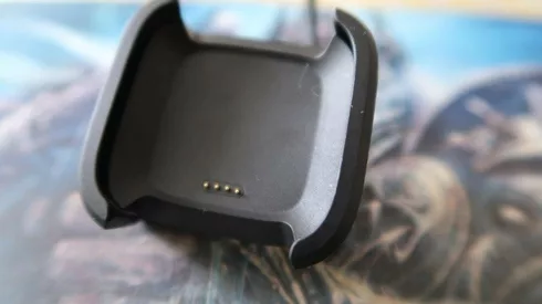 base-de-carga-fitbit-versa